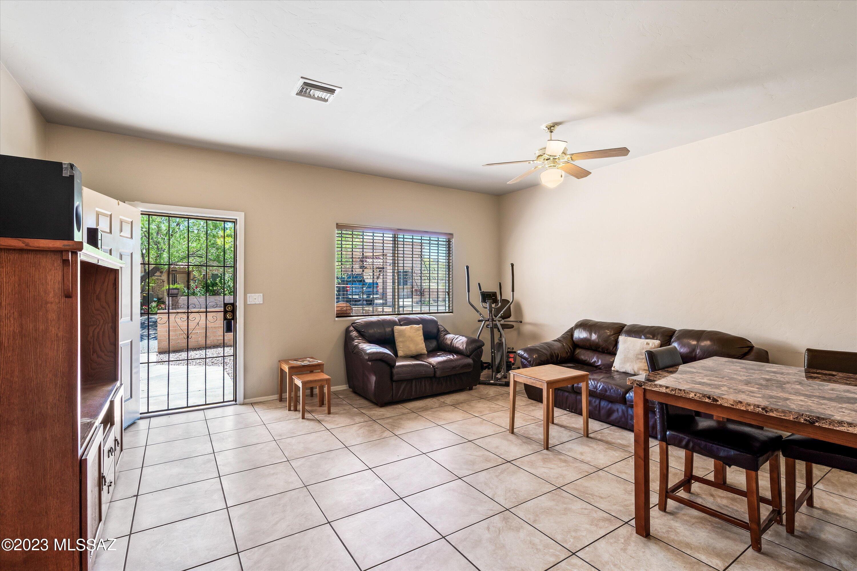 3534 South Mission Road, Unit 1 Tucson, AZ 85713 - Photo 8 of 40