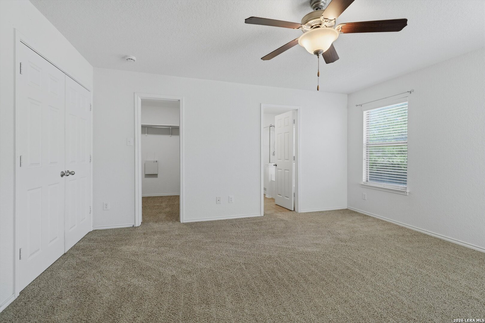 7121 Avery Road Live Oak, TX 78233 - Photo 15 of 31