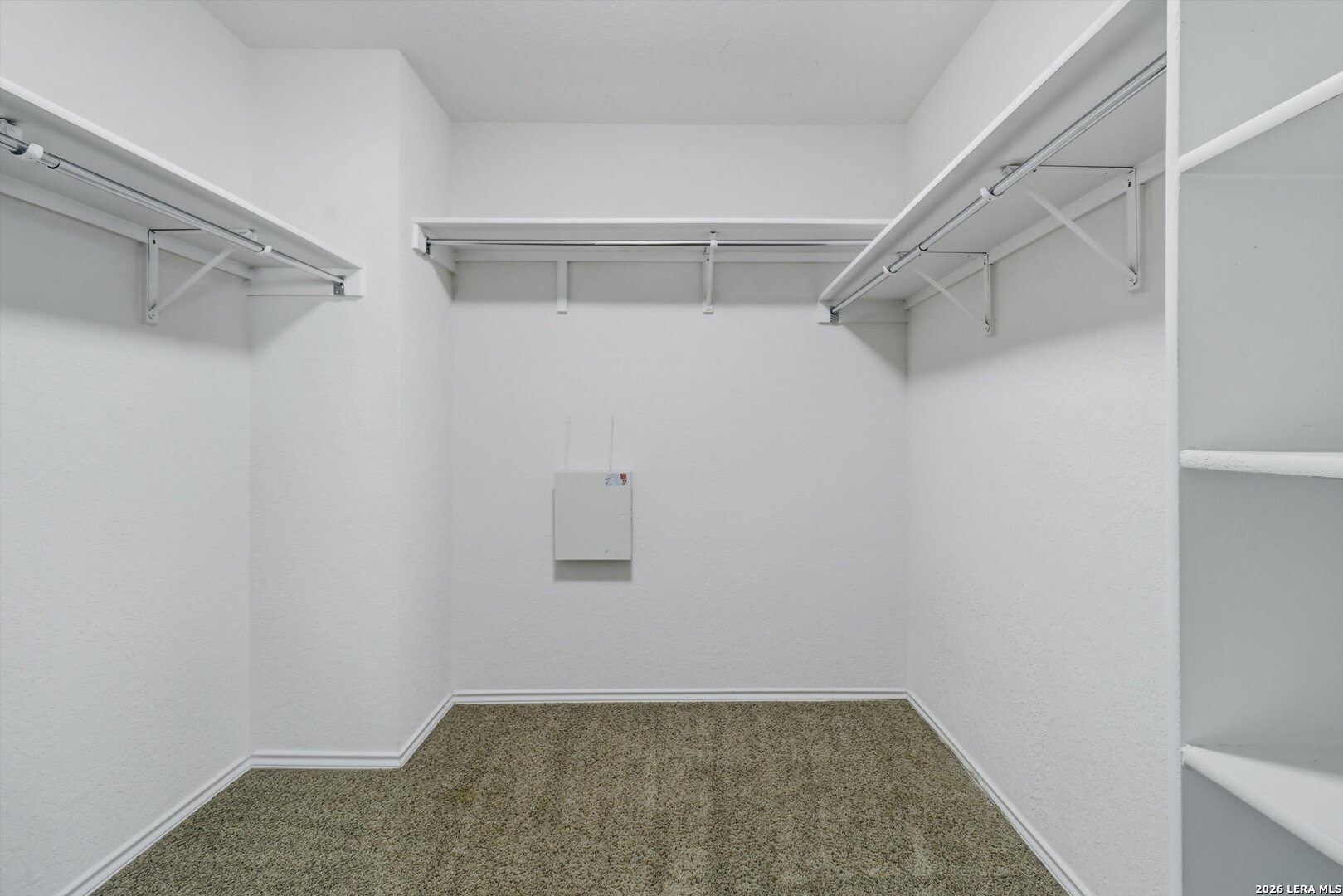 7121 Avery Road Live Oak, TX 78233 - Photo 20 of 31