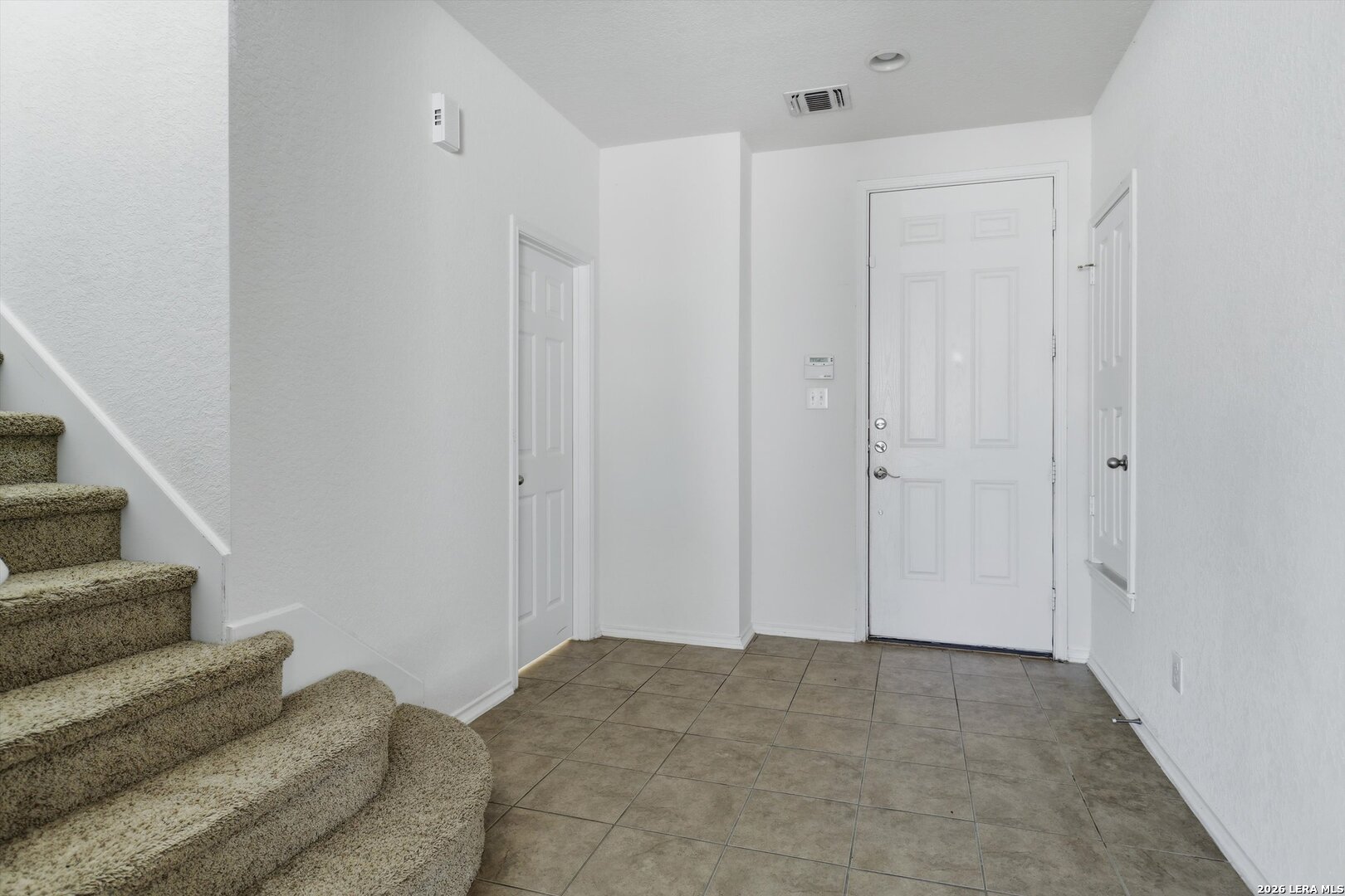 7121 Avery Road Live Oak, TX 78233 - Photo 5 of 31