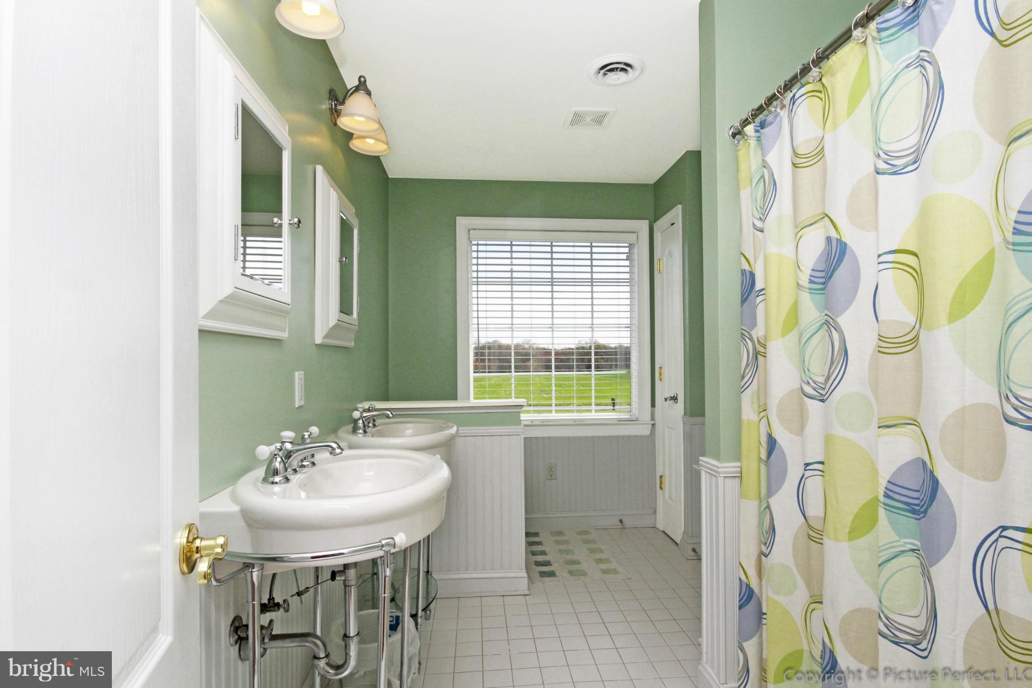 3670 Baker Road Westminster, MD 21157 - Photo 25 of 30 Bath