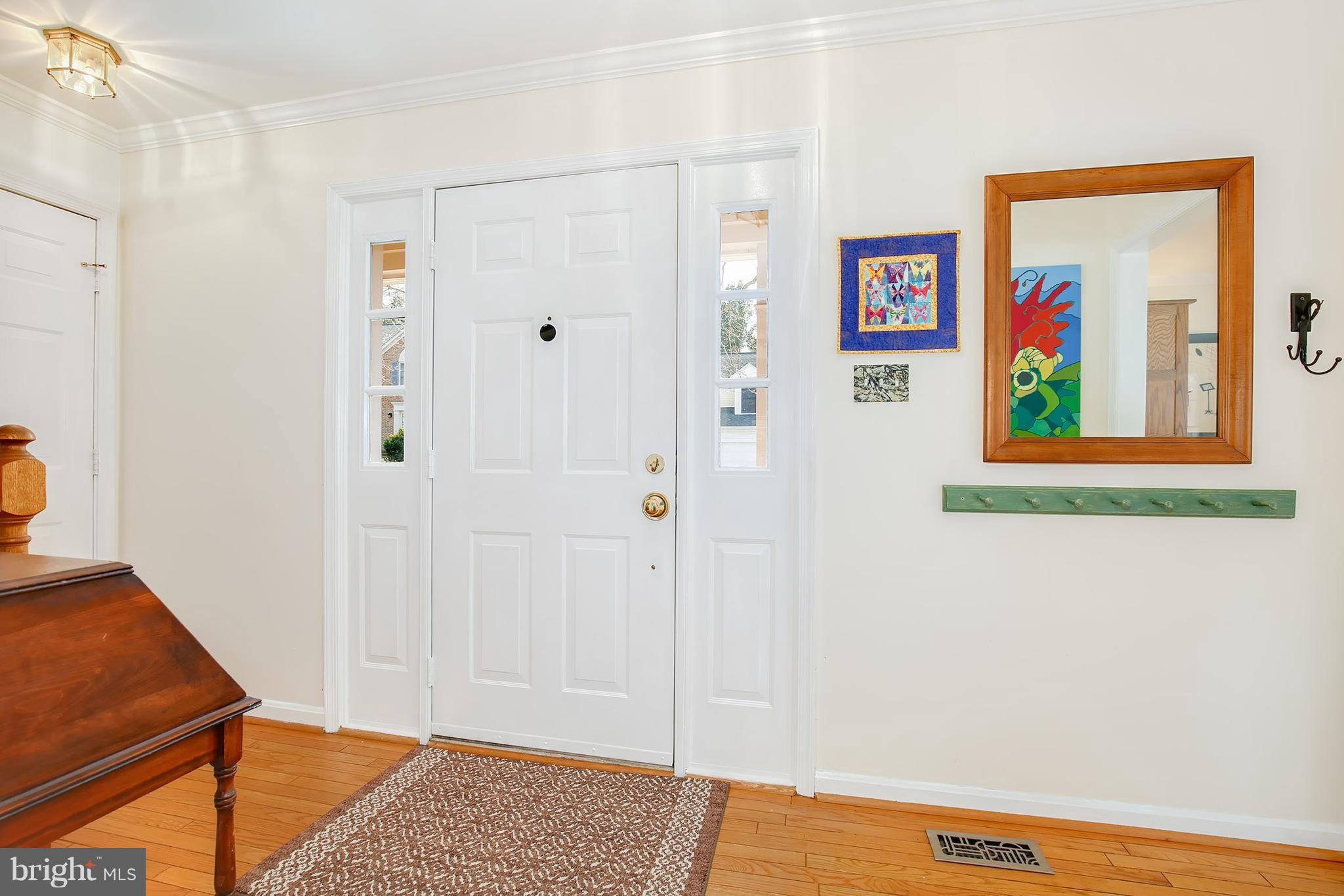 18841 Falling Star Road Germantown, MD 20874 - Photo 2 of 30 Interior (General)