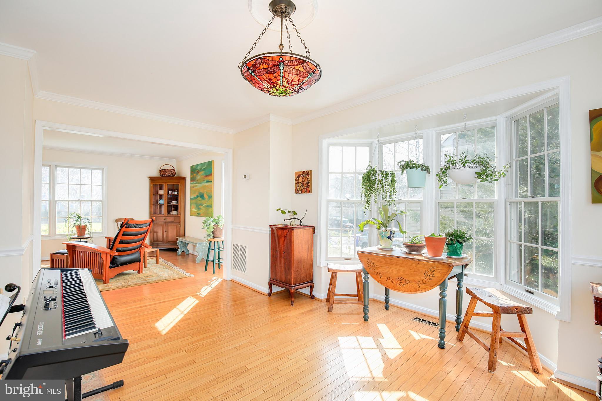 18841 Falling Star Road Germantown, MD 20874 - Photo 6 of 30 Dining Room