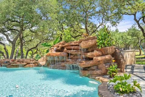 $2,349,000 | 6009 Laguna Cliff Lane, Austin, TX 78734