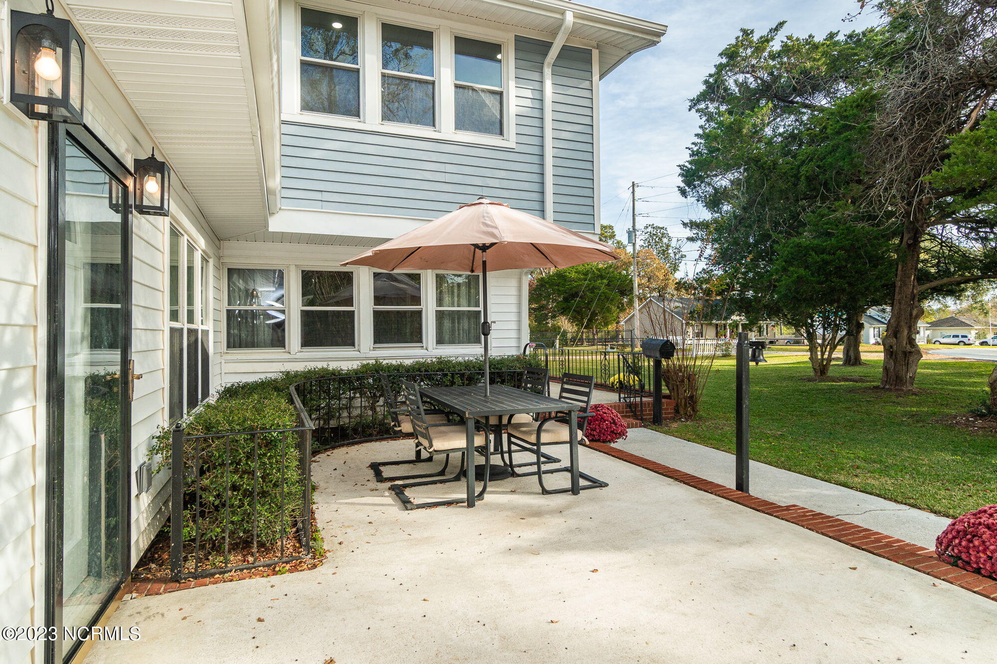 2613 Mayberry Loop Road Morehead City, NC 28557 - Photo 8 of 51 8-web-or-mls-2613-mayberry-loop-8
