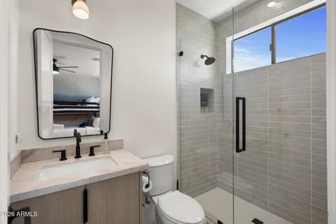 $2,189,000 | 4546 East Campbell Avenue, Phoenix, AZ 85018
