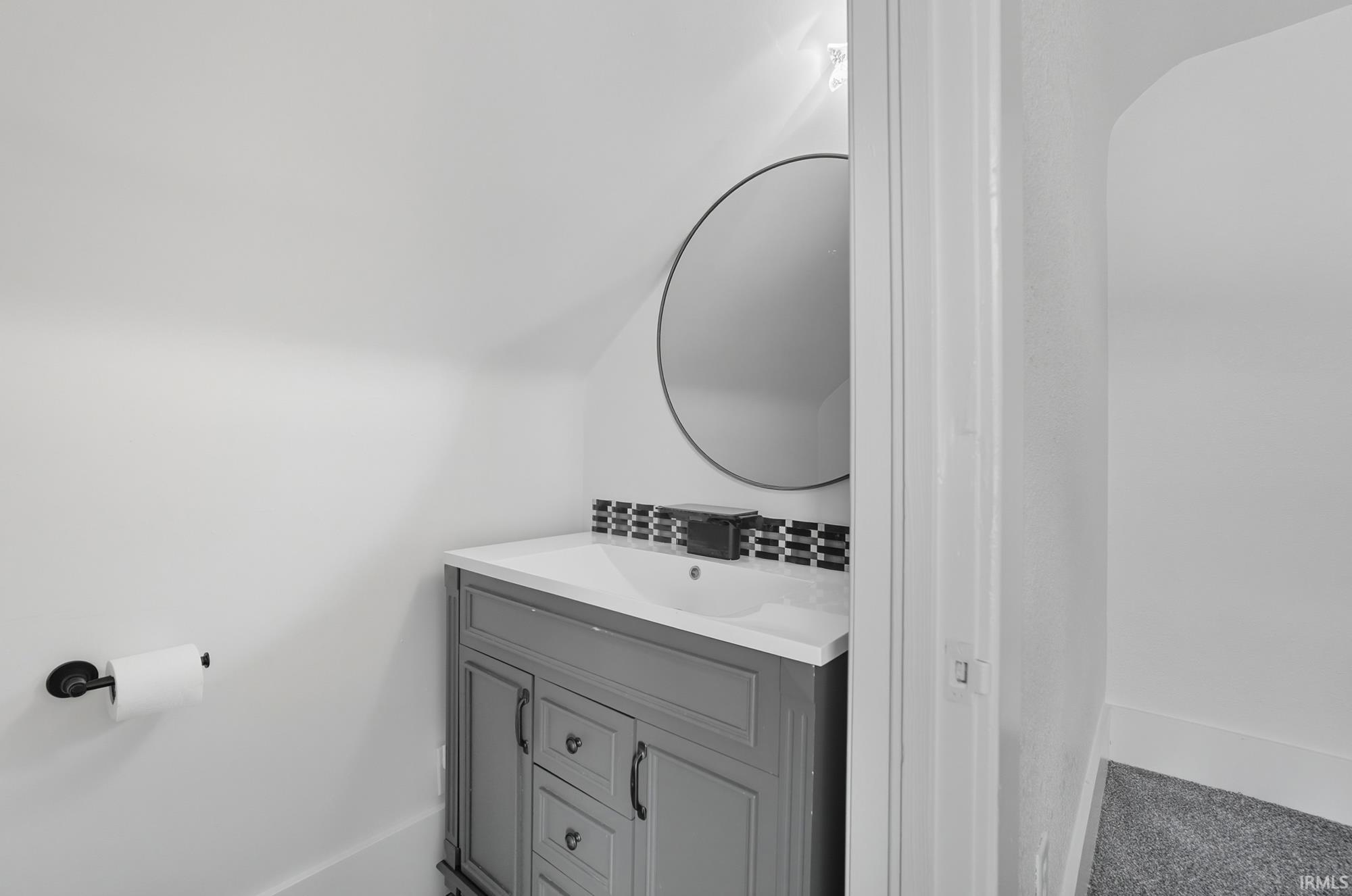 808 North 2nd Street Decatur, IN 46733 - Photo 18 of 33