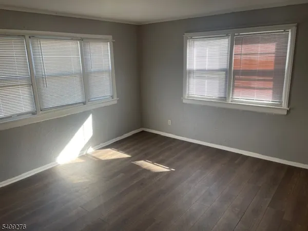 $2,350 | 1112 Rivington Street, Roselle, NJ 07203