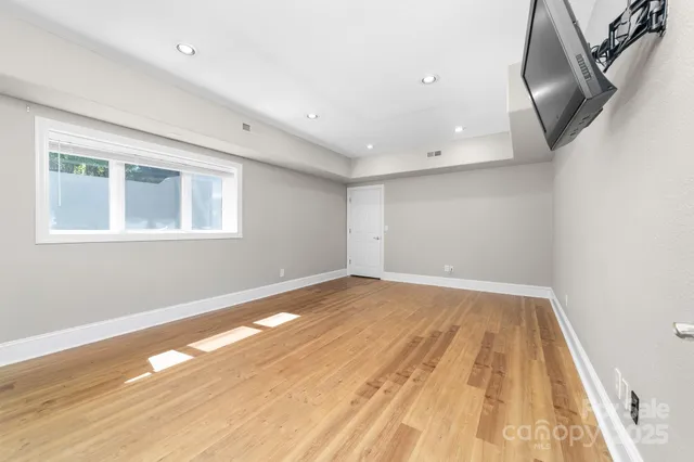 $929,000 | 206 Vauxhall Drive, Shelby, NC 28150