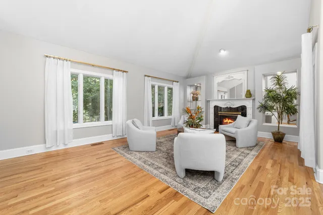 $929,000 | 206 Vauxhall Drive, Shelby, NC 28150