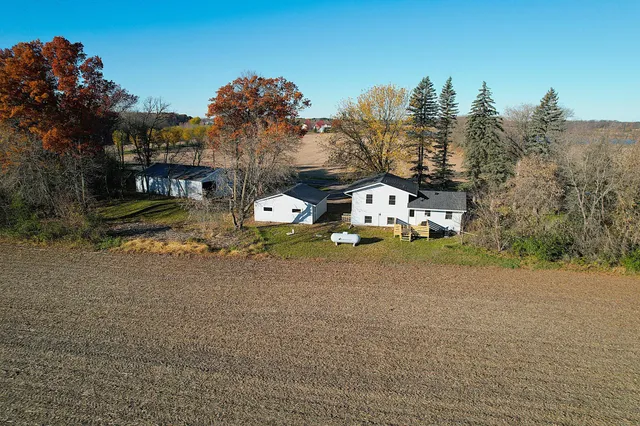 $349,000 | 36287 Vickers Drive Northeast, Cambridge, MN 55008