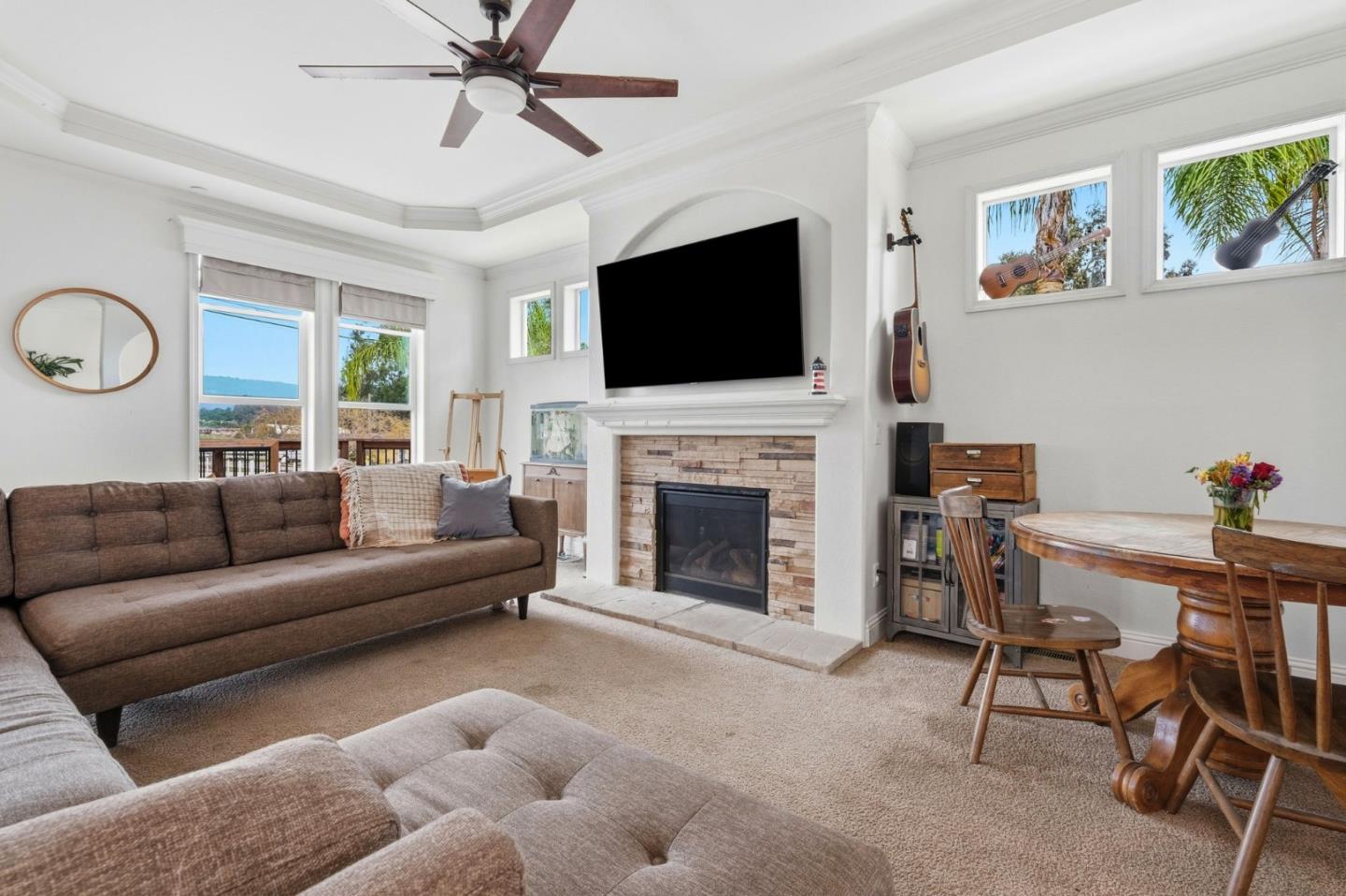 68 Mountain View Road Watsonville, CA 95076 - Photo 9 of 43 Gallery Image 9