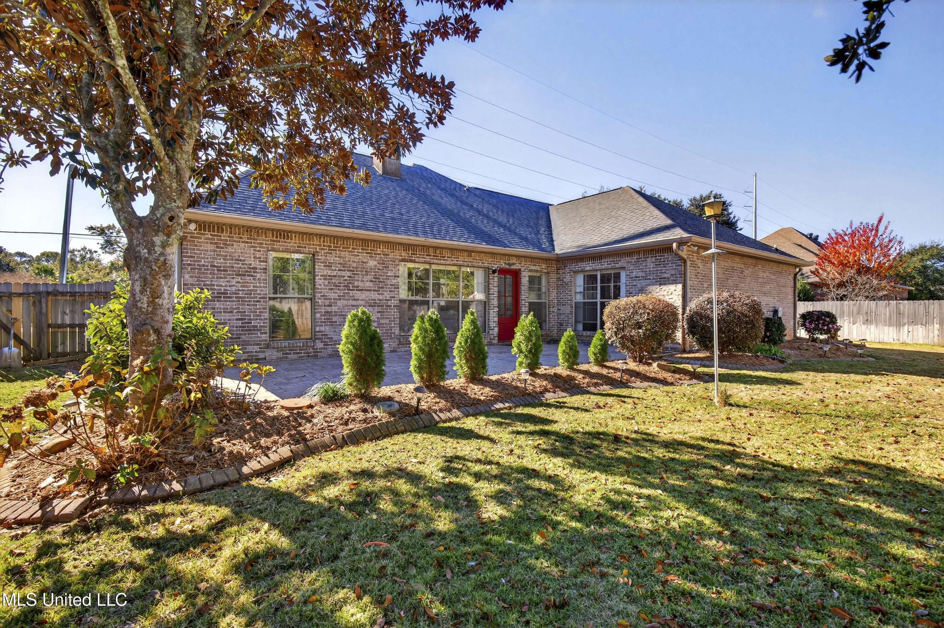 2500 Old Bay Road Biloxi, MS 39531 - Photo 41 of 48 2500OldBayRd-34