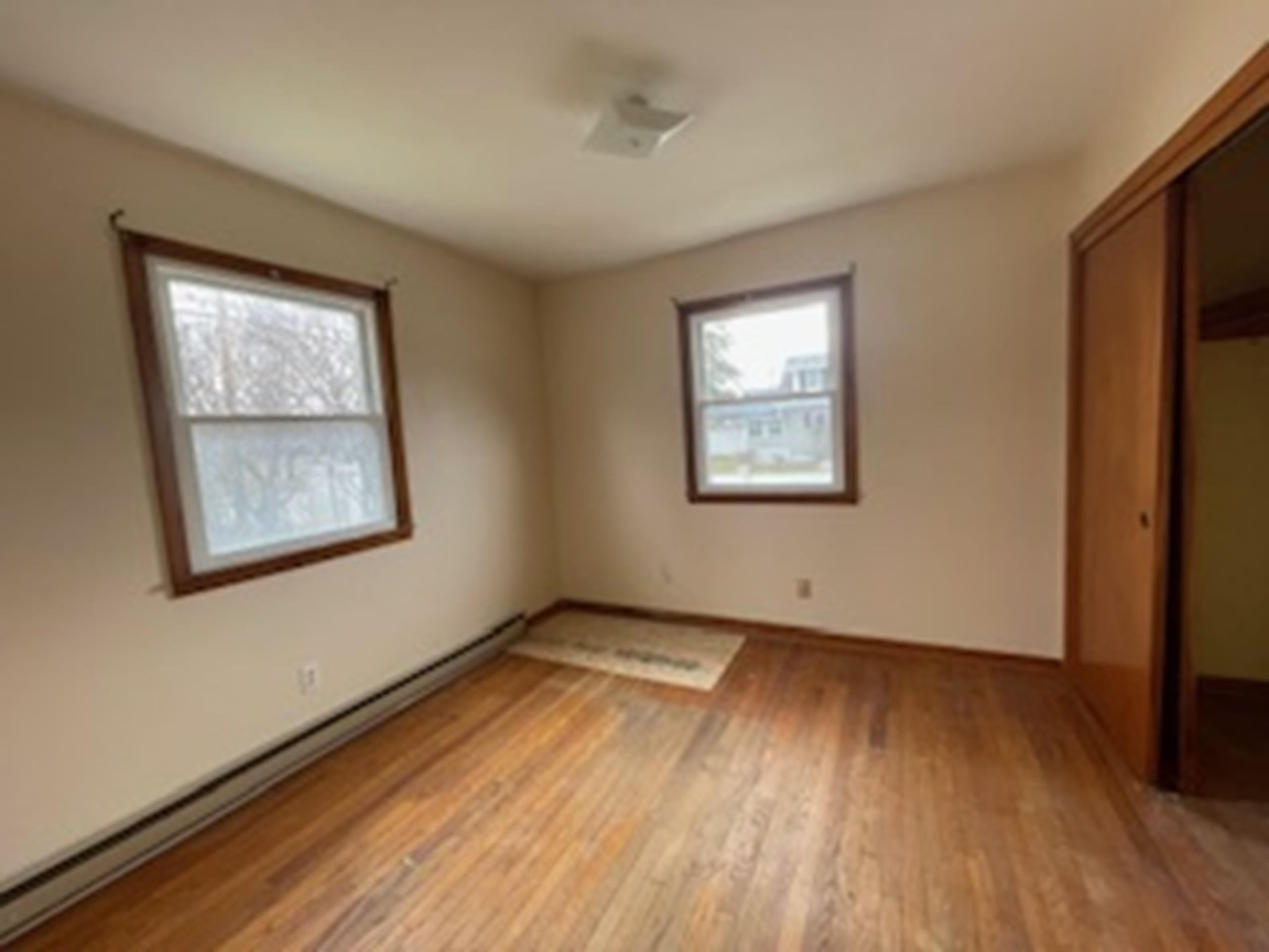163 Hinesburg Road South Burlington, VT 05403 - Photo 12 of 28