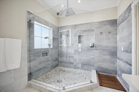 $549,000 | 5717 Val Verde Street, Unit C, Houston, TX 77057