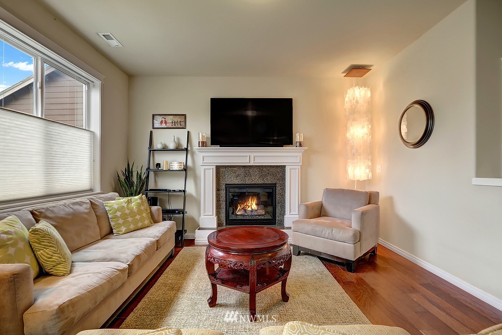 16205 1st Avenue Southeast Bothell, WA 98012 - Photo 3 of 20 Gallery Image 3