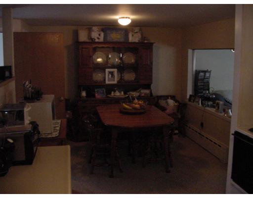 344 Chestnut Street Clinton, MA 01510 - Photo 8 of 10 Gallery Image 8