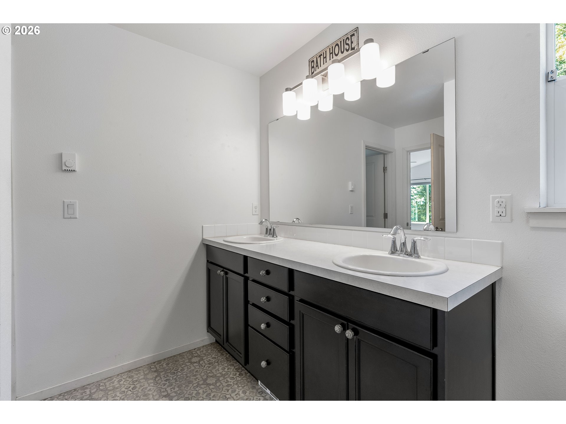 244 Lyons Road White Salmon, WA 98672 - Photo 24 of 48 Gallery Image 24