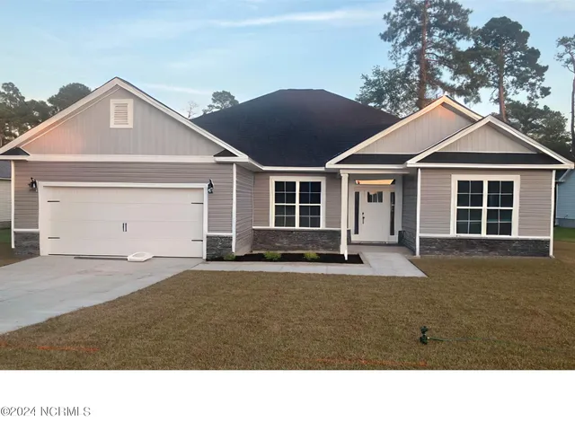 $394,715 | 1306 Caracara Drive, Unit MODEL HOME, New Bern, NC 28560