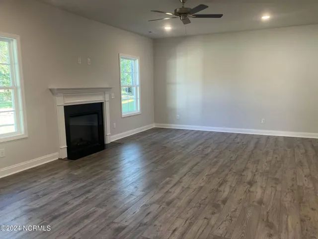 $394,715 | 1306 Caracara Drive, Unit MODEL HOME, New Bern, NC 28560