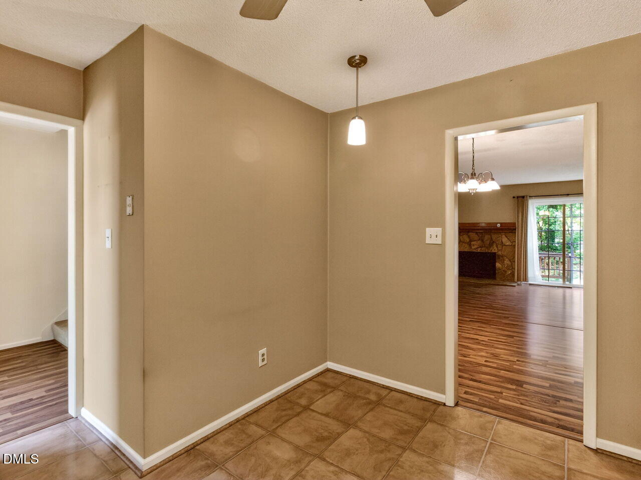 5410 Ridgeloch Place Raleigh, NC 27612 - Photo 9 of 32 Gallery Image 9