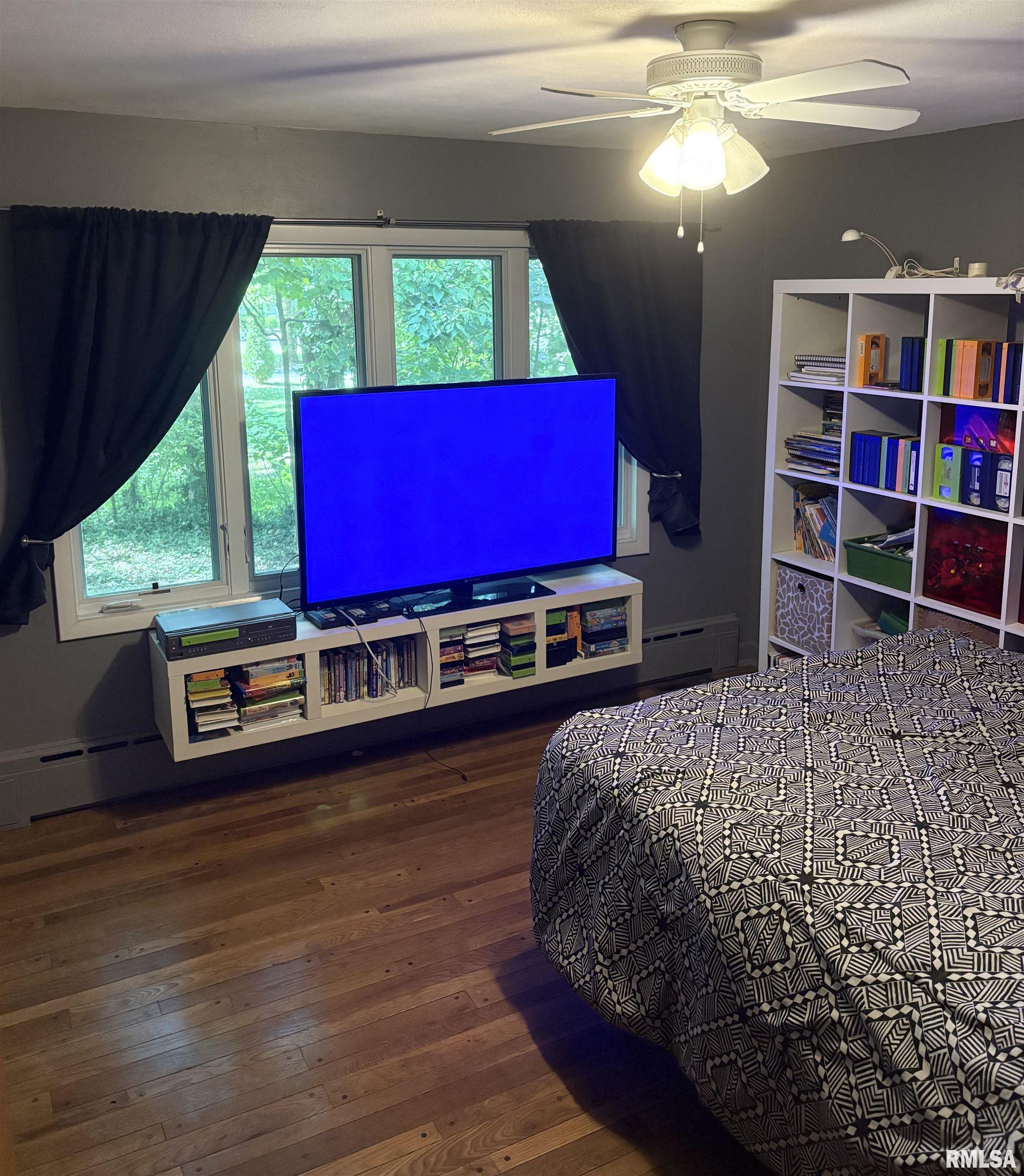 1815 Mound Road Jacksonville, IL 62650 - Photo 24 of 34