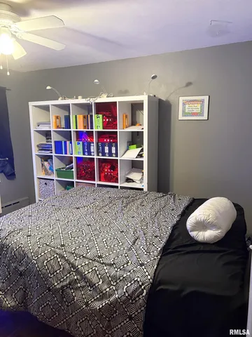 $218,000 | 1815 Mound Road, Jacksonville, IL 62650