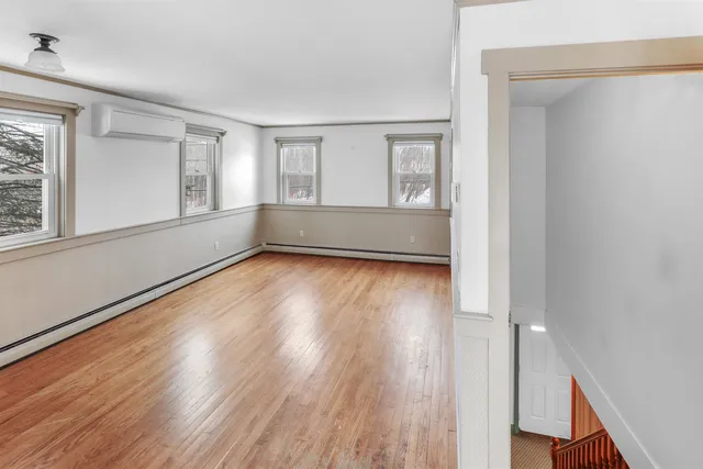 $1,600 | 55 Smith Bridge Road, Unit 2, Plymouth, NH 03264