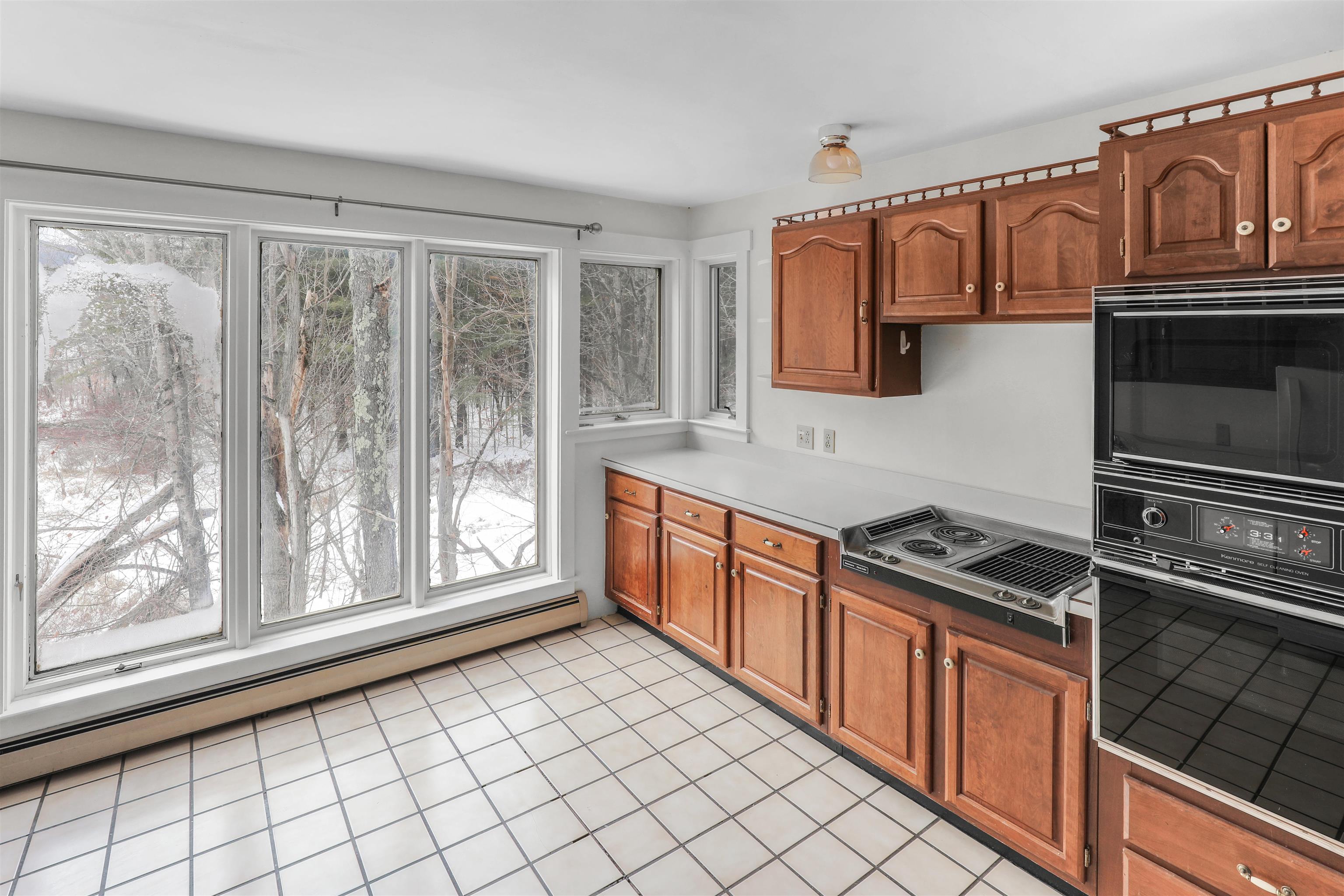 55 Smith Bridge Road, Unit 2 Plymouth, NH 03264 - Photo 9 of 15