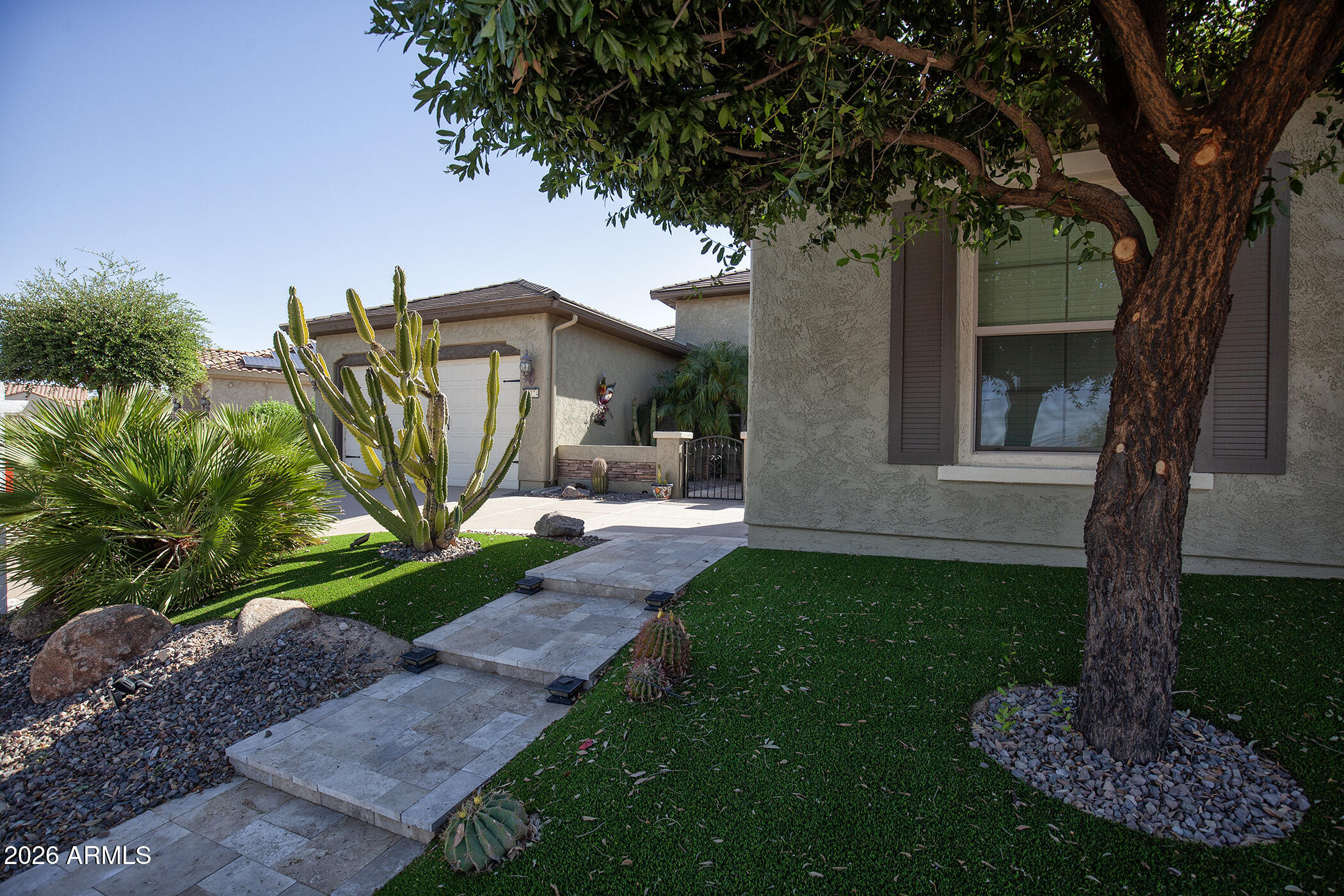 27124 West Burnett Road Buckeye, AZ 85396 - Photo 11 of 106