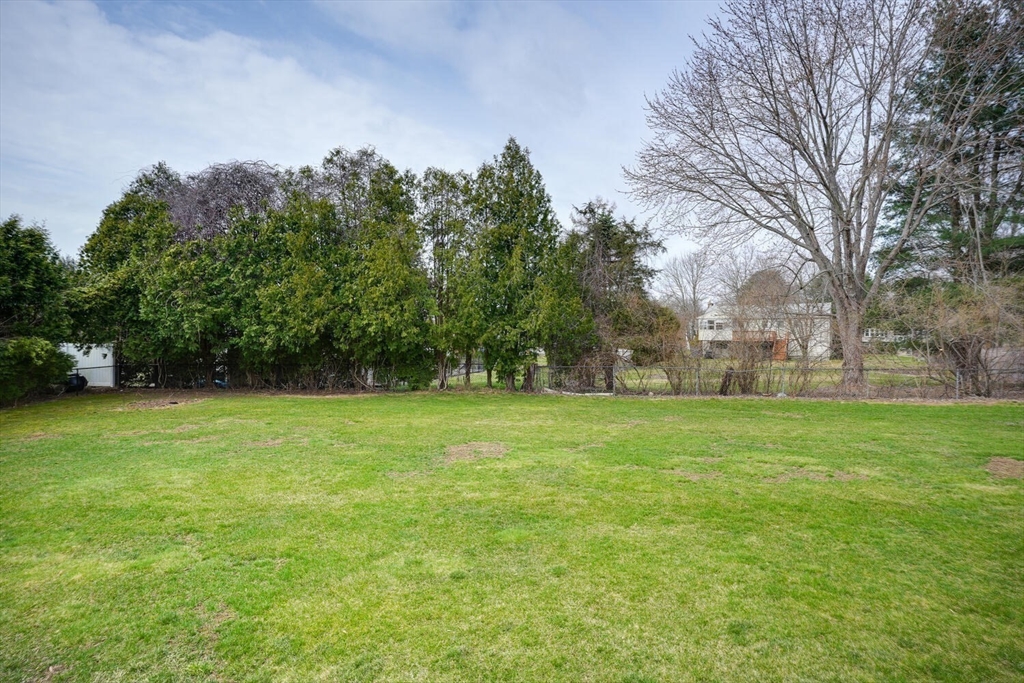 114 Madison Road Northborough, MA 01532 - Photo 32 of 33 Gallery Image 32