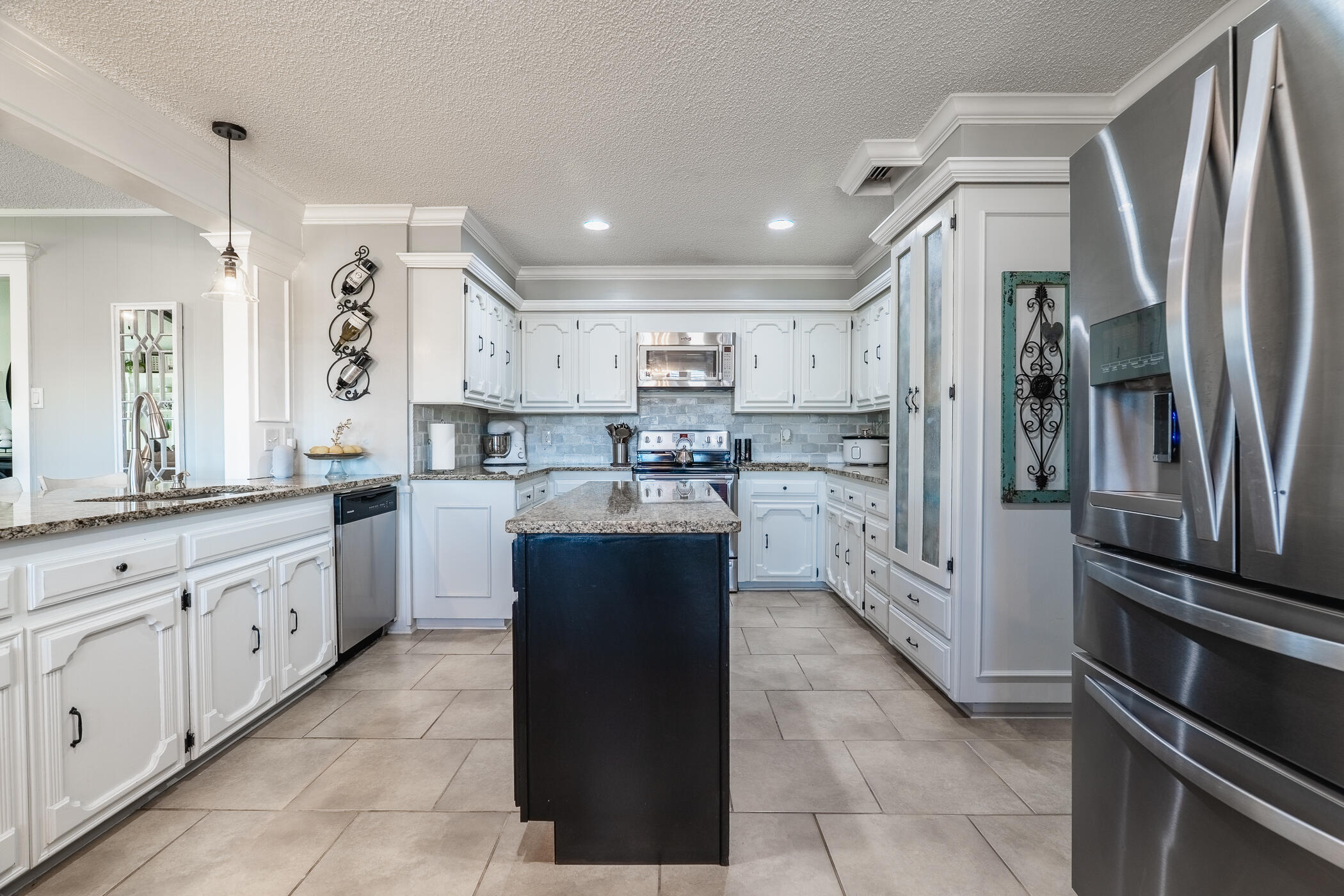 5712 68th Street Lubbock, TX 79424 - Photo 24 of 49 DSC09074-HDR