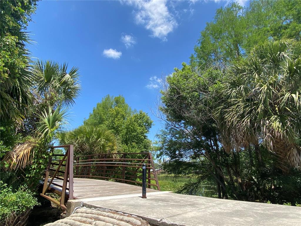 1709 Shady Ridge Court, Unit 243 Orlando, FL 32807 - Photo 32 of 43