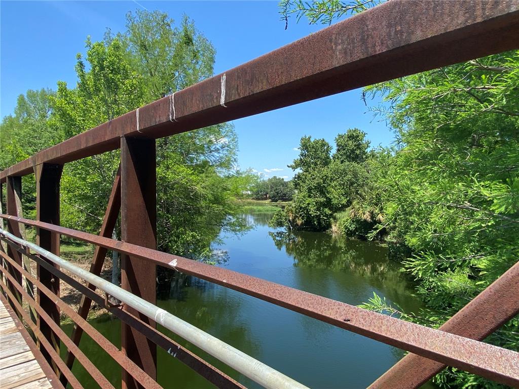 1709 Shady Ridge Court, Unit 243 Orlando, FL 32807 - Photo 34 of 43