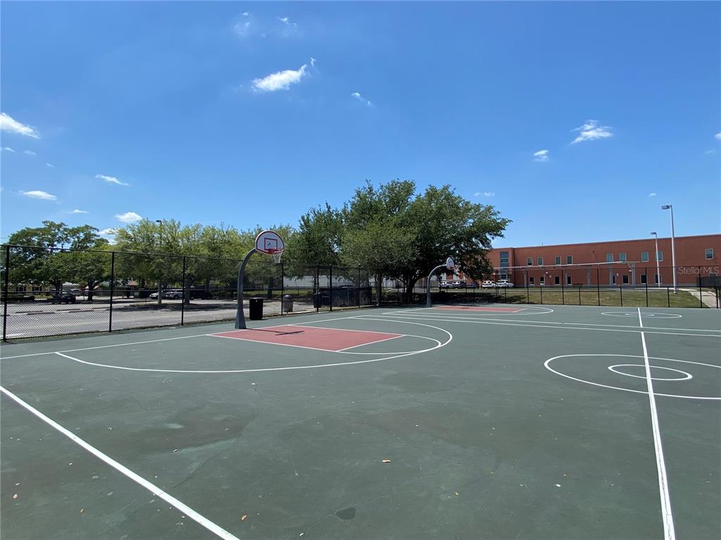 1709 Shady Ridge Court, Unit 243 Orlando, FL 32807 - Photo 39 of 43