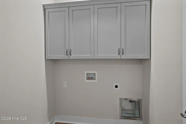 $389,900 | 42 Winding Creek Drive, Oriental, NC 28571