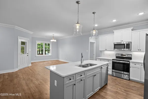 $389,900 | 42 Winding Creek Drive, Oriental, NC 28571