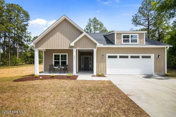 $389,900 | 42 Winding Creek Drive, Oriental, NC 28571