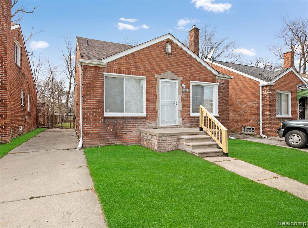 12115 Rutherford Street Detroit, MI 48227 - Photo 2 of 24