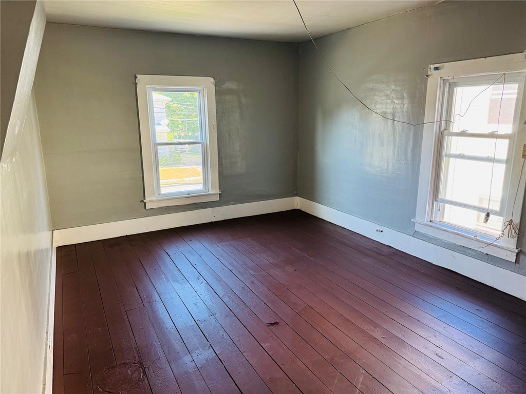 232 East State Street Albion, NY 14411 - Photo 4 of 39