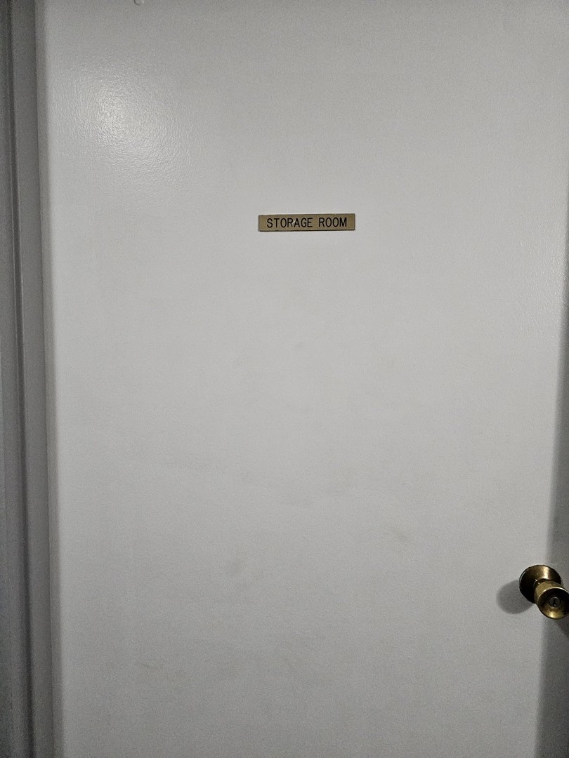 922 East Old Willow Road, Unit 208 Prospect Heights, IL 60070 - Photo 15 of 18