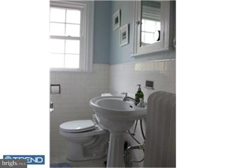 8 Shirley Road Narberth, PA 19072 - Photo 5 of 22 Bathroom