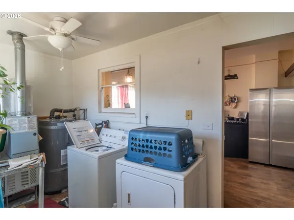 $297,000 | 597 Southeast Ramp Street, Roseburg, OR 97470
