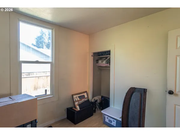 $297,000 | 597 Southeast Ramp Street, Roseburg, OR 97470