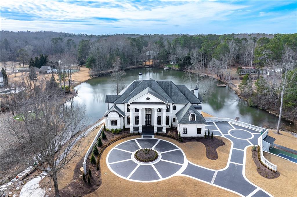 10450 Belladrum Alpharetta, GA 30022 - Photo 32 of 95