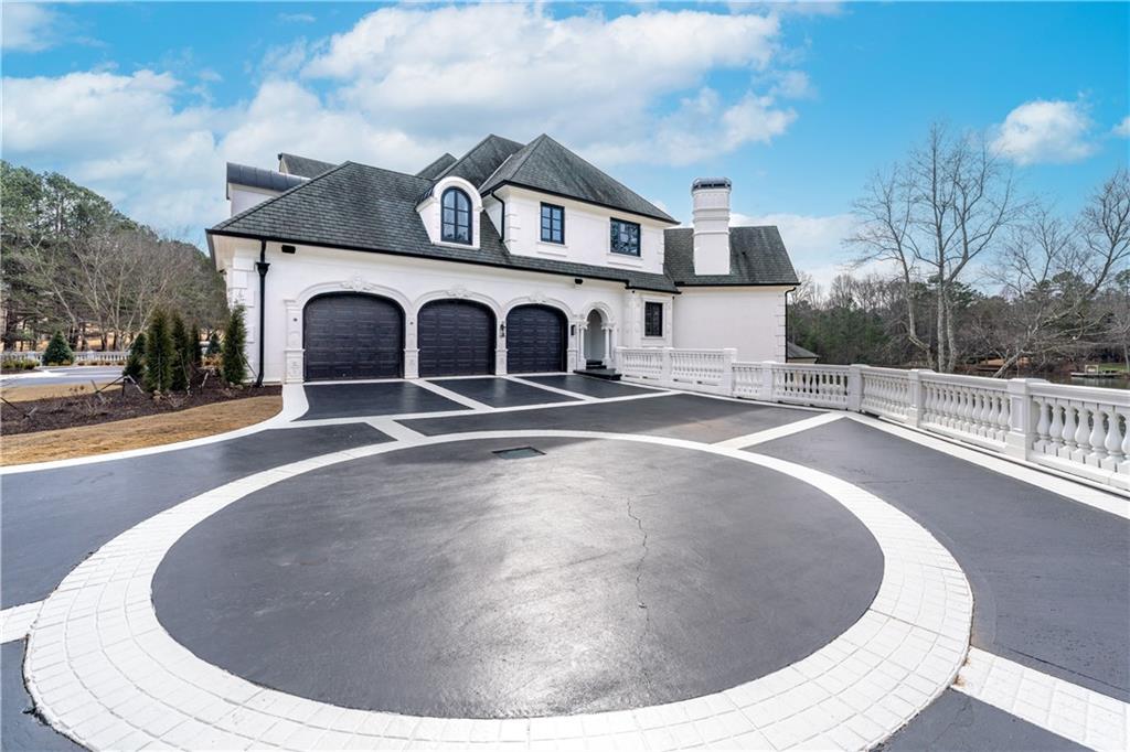 10450 Belladrum Alpharetta, GA 30022 - Photo 6 of 95