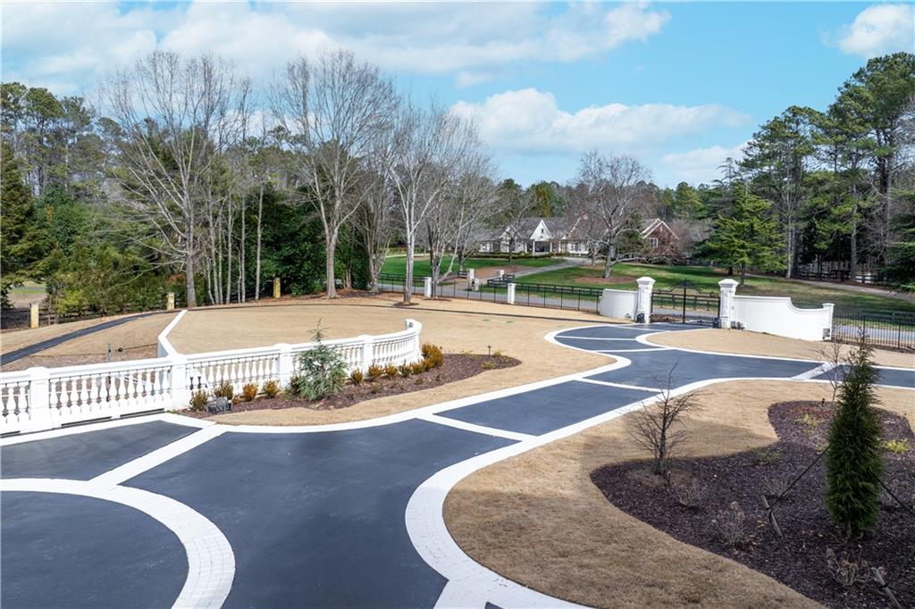10450 Belladrum Alpharetta, GA 30022 - Photo 92 of 95