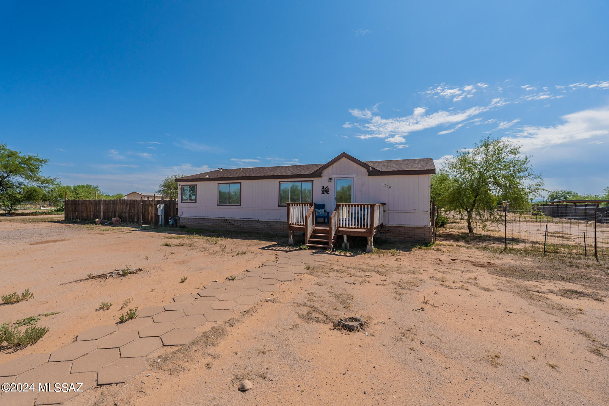 11260 North Derringer Road Marana, AZ 85653 - Photo 2 of 33