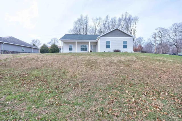 $315,000 | 1911 South A Street, Jasper, IN 47546