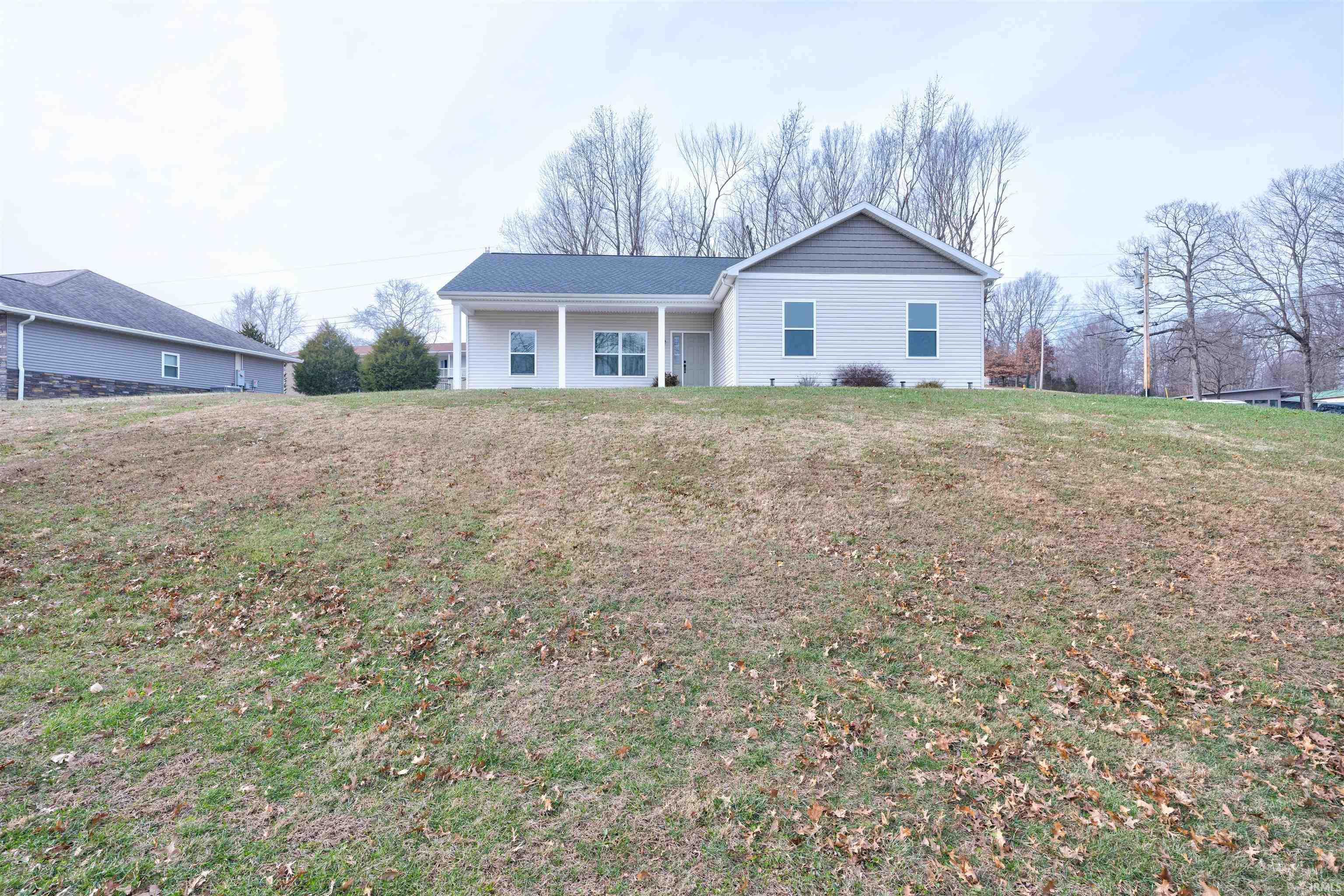 1911 South A Street Jasper, IN 47546 - Photo 3 of 36